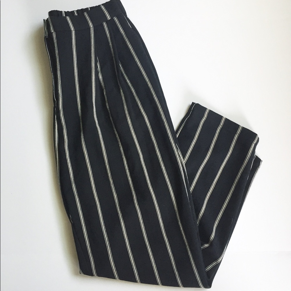 SOLD ON VINTED // H&M classy pants